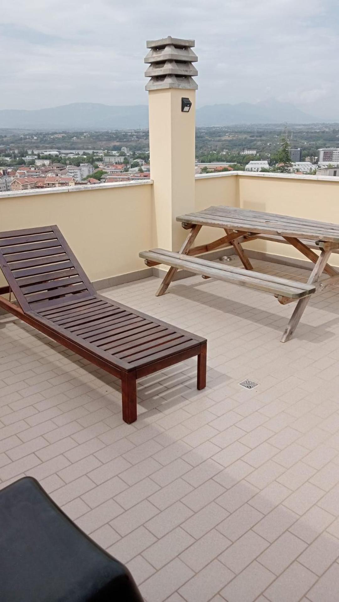 Appartamento La terrazza di Maja Chieti Esterno foto
